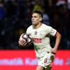 Radamel Falcao, İzmir Tepecik Eğitim ve Araştırma ... Radamel Falcao, İzmir Tepecik Eğitim ve Araştırma ...