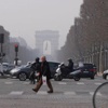 Paris'te hava kirliliği alarmı Paris'te hava kirliliği alarmı