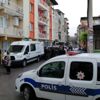 İzmir de eşini baltayla öldürdüğü iddia edilen zanlı ...