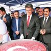 Binlerce kişiye aşure ikramı Binlerce kişiye aşure ikramı