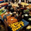 Pazarlar bugün yeniden açılınca marketlerin fiyat oyunu deşifre oldu Pazarlar bugün yeniden açılınca marketlerin fiyat oyunu deşifre oldu