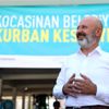 Başkan Çolakbayrakdar, kurban kesim yerinde Başkan Çolakbayrakdar, kurban kesim yerinde