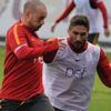 Galatasaray'da yer yerinden oynayacak