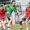Bursaspor'da iki futbolcu kadro dışı bırakıldı Bursaspor'da iki futbolcu kadro dışı bırakıldı