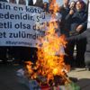 İBB önünde konut mağdurlarından ‘ateşli’ eylem İBB önünde konut mağdurlarından ‘ateşli’ eylem
