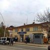 Polis baskın yapınca kendilerini uyuşturucu sattıkları ...