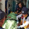 Kayalıklardan denize düşen kızı vatandaşlar kurtardı Kayalıklardan denize düşen kızı vatandaşlar kurtardı