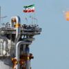 Basra Körfezi'nde İran'a ait petrol platformunda yangın Basra Körfezi'nde İran'a ait petrol platformunda yangın
