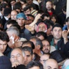 Suriyelilerin yardımından Şanlıurfalılar da almak istedi, izdiham çıktı