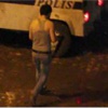 Polis atletle göstericileri kovaladı! Polis atletle göstericileri kovaladı!