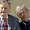 George Bush boyun kemiğini kırdı George Bush boyun kemiğini kırdı