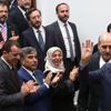 Kopyacı hükümet! Kopyacı hükümet!