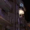 Aydın da ailesini ve komşularını rehin alan kişi ikna ... Aydın da ailesini ve komşularını rehin alan kişi ikna ...