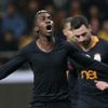 Galatasaray'a hayat öpücüğü Galatasaray'a hayat öpücüğü