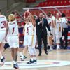 Galatasaray'dan 57 sayı fark Galatasaray'dan 57 sayı fark