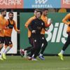 Galatasaray'da sakatlar takımla çalıştı Galatasaray'da sakatlar takımla çalıştı