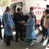 Sağlık çalışanlarından polise sürpriz kutlama Sağlık çalışanlarından polise sürpriz kutlama
