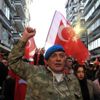 Samsun da İdlib şehitleri için saygı yürüyüşü Samsun da İdlib şehitleri için saygı yürüyüşü