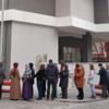 Bu kuyruk tiyatro için!