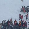 Son dakika: Van'daki çığ düşmesi olayında flaş gelişme! Ekipler çığ bölgesinde
