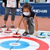 Başiskele Sahili nde Floor Curling keyfi Başiskele Sahili nde Floor Curling keyfi