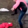 Eşi ile kavga eden Rus anne bebeğini yere fırlattı Eşi ile kavga eden Rus anne bebeğini yere fırlattı