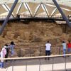 Göbeklitepe çiftçisi yabancı turisti bekliyor Göbeklitepe çiftçisi yabancı turisti bekliyor