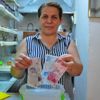 Kazandığı parayı yıkamadan kullanmıyor Kazandığı parayı yıkamadan kullanmıyor