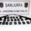 Araba bagajından tüfek çıktı Araba bagajından tüfek çıktı