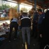 Adana'da semt pazarında silahlı ve bıçaklı kavga: 4 yaralı Adana'da semt pazarında silahlı ve bıçaklı kavga: 4 yaralı