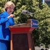 Hillary Clinton Başkanlık yarışını başlattı Hillary Clinton Başkanlık yarışını başlattı