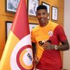 Son Dakika: Galatasaray, Patrick van Aanholt'la 3 yıllık anlaşma sağladı