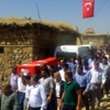 Şehit er Mansur Cengiz, Kürtçe ağıtlarla toprağa verildi