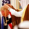 Trump'ın Arabistan ziyaretine damga vuran fotoğraf Trump'ın Arabistan ziyaretine damga vuran fotoğraf