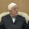 "Öğrencilere Gülen'in takkesini koklatmış"