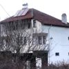 Evin garajında ceset bulundu