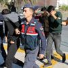 30 bin liralık avokado çalanlar yakalandı 30 bin liralık avokado çalanlar yakalandı