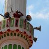 Telefonla görüşmek için minareye çıkıyorlar Telefonla görüşmek için minareye çıkıyorlar