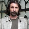 Erdal Beşikçioğlu saçı sakalı kesti, gören tanıyamıyor