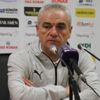 Rıza Çalımbay son paslardan şikayetçi! Rıza Çalımbay son paslardan şikayetçi!