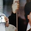 Pablo Escobar'ın kardeşinden kırılmaz katlanabilir telefon
