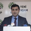F.Bahçe otobüsüne silahlı saldırı: Zanlılar adlyeye sevk edildi F.Bahçe otobüsüne silahlı saldırı: Zanlılar adlyeye sevk edildi
