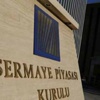 AKP’li isimler Turkcell’in kârını yüzde 61 düşürdü