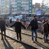 Cizre'de treni durdurup PKK bayrağı astılar!