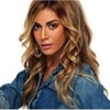 Sinem Kobal yeni görüntüsüyle dikkat çekti