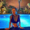 Melisa Döngel gece havuza girdi, bikinisiyle sosyal medyayı salladı