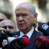 Son dakika: Bahçeli'den ABD'ye tepki: Papaz isteyen, papaz vermeye de hazır olmalıdır