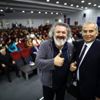 Mandıra Filozofu öğrencilerle deneyimlerini ve anılarını ... Mandıra Filozofu öğrencilerle deneyimlerini ve anılarını ...