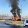 Avcılar'da lüks araç cayır cayır yandı. Hayat kurtaran ses