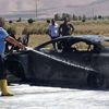 Niğde'de seyir halindeki otomobil yandı Niğde'de seyir halindeki otomobil yandı